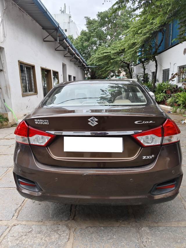 https://images10.gaadi.com/usedcar_image/4286594/original/processed_4ee90f526d30cb7d6a7742bbd14a524a.jpg?imwidth=6402