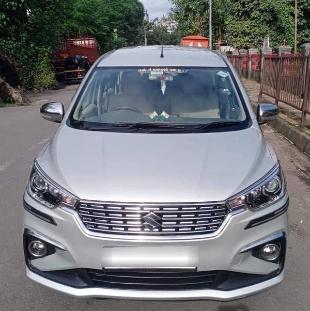 https://images10.gaadi.com/usedcar_image/4286686/original/processed_3d7a817f04568c9b49758fa13ca7ec3b.jpeg?imwidth=6402