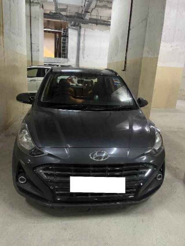 https://images10.gaadi.com/usedcar_image/4286713/original/e856ff0a0ea3d696237098554189ed51.jpg?imwidth=6400