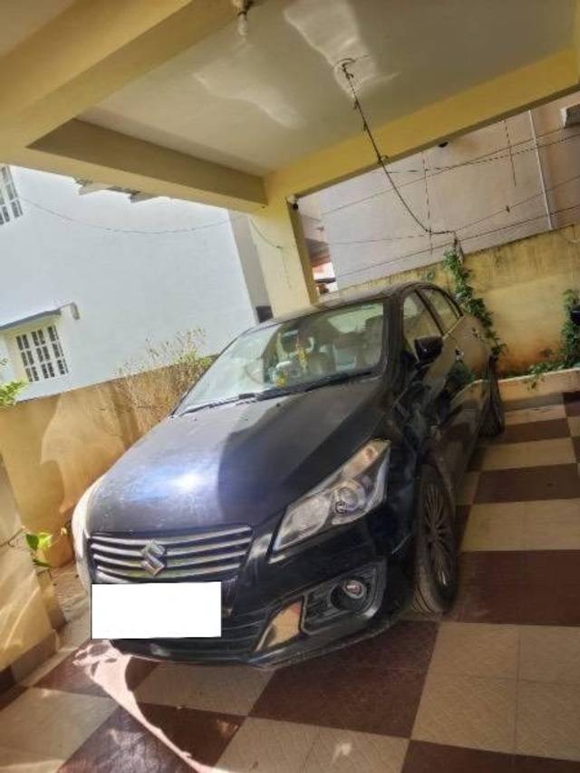 https://images10.gaadi.com/usedcar_image/4286755/original/processed_b40e3430-1cc7-4619-83ac-c0f52704f1c4.jpeg?imwidth=6400