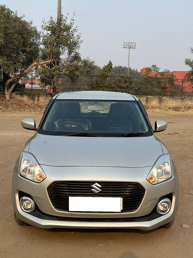 https://images10.gaadi.com/usedcar_image/4286930/original/processed_b4204341998fac2088657edd568be707.jpg?imwidth=6402