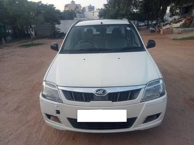 https://images10.gaadi.com/usedcar_image/4287131/original/processed_3112b166d126b50f62eda803b6e3a8a2.jpg?imwidth=6400