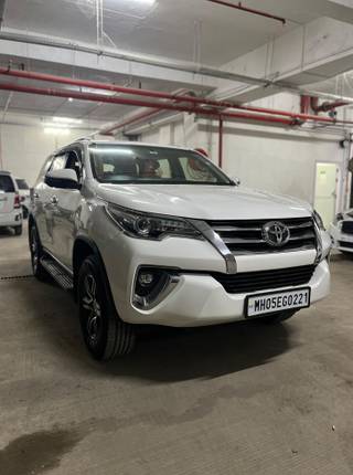 Toyota Fortuner 2016-2021 Toyota Fortuner 2.8 2WD AT