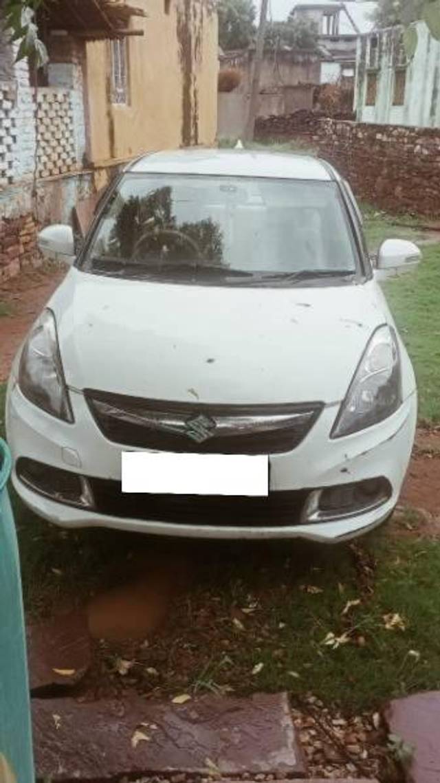 https://images10.gaadi.com/usedcar_image/4287262/original/processed_c0e0ad61-1c5a-42c4-92d3-3f007f75006b.jpg?imwidth=6400