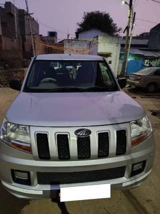 Mahindra TUV 300 Plus Mahindra TUV 300 Plus P4 BSIV