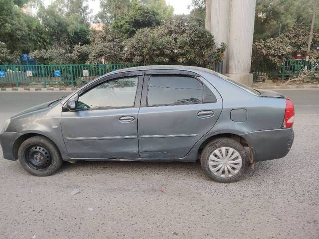 https://images10.gaadi.com/usedcar_image/4287495/original/5719e7f073ff1432aba4b33f313a3271.jpg?imwidth=6402