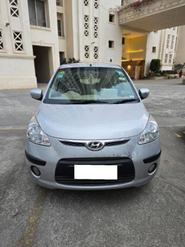 https://images10.gaadi.com/usedcar_image/4287520/original/8a8befdba34816dc61847ede6fb65ce7.jpg?imwidth=6400