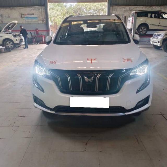 https://images10.gaadi.com/usedcar_image/4287542/original/processed_86b9e19d-e948-4d9e-9791-ec5208b6f824.jpg?imwidth=6400