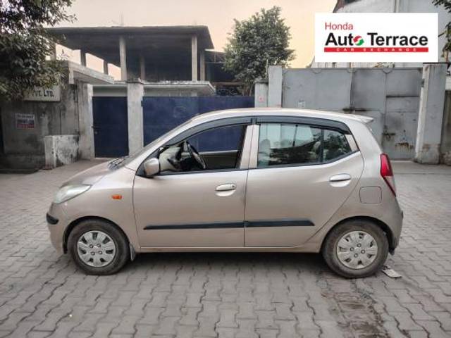 https://images10.gaadi.com/usedcar_image/4287680/original/ebb94ae0015b1ac3b81739513705f9c0.jpg?imwidth=6400