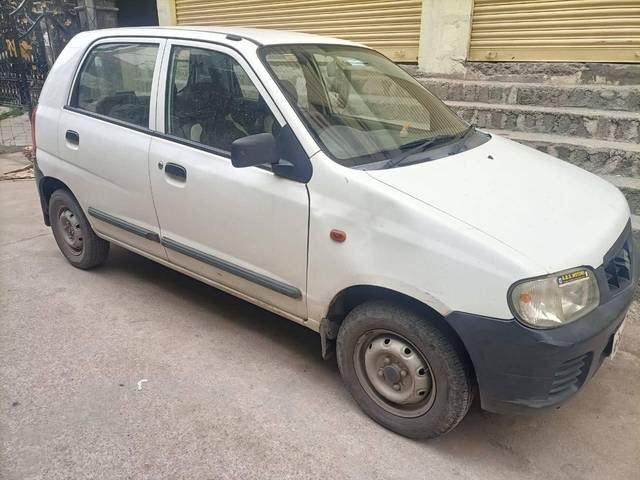 https://images10.gaadi.com/usedcar_image/4287757/original/processed_2db8efd45ddcd0b8a880e8e1f3c523cd.jpg?imwidth=6400