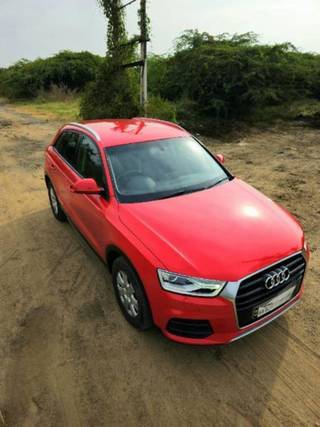 Audi Q3 2015-2017 Audi Q3 30 TDI S Edition