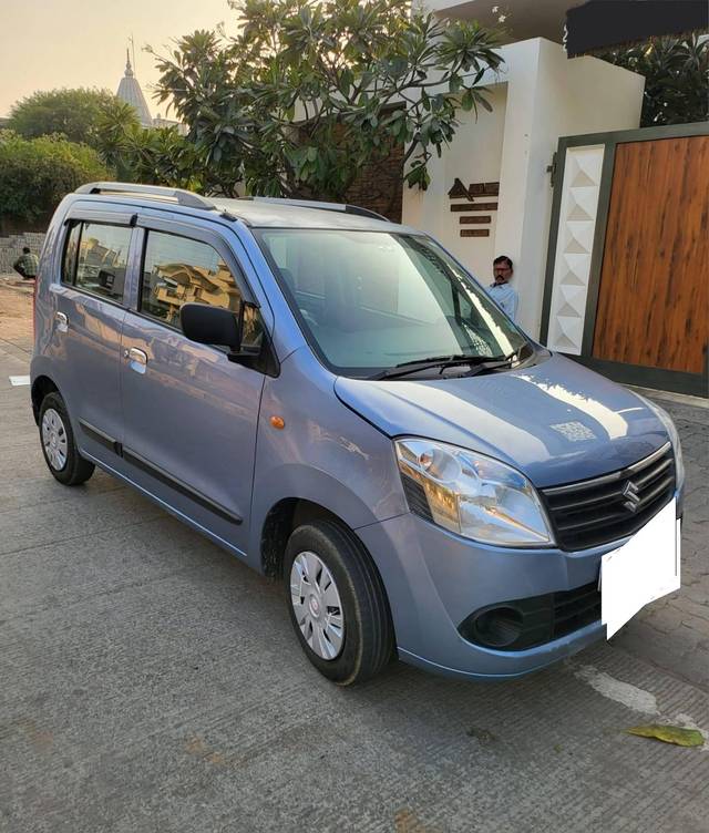 https://images10.gaadi.com/usedcar_image/4287912/original/processed_03ee5b09305c03202cacdd524698f052.jpg?imwidth=6400