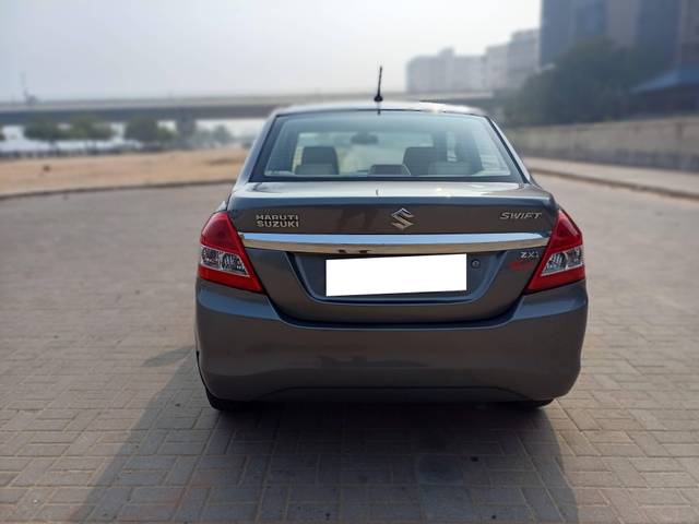 https://images10.gaadi.com/usedcar_image/4287968/original/processed_f341dad27d9b3463f21fdc2f797eacee.jpg?imwidth=6402