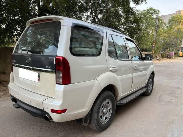 https://images10.gaadi.com/usedcar_image/4287992/original/processed_08ca7e99c9739d06c4e9eefca66b8fd8.jpg?imwidth=6401