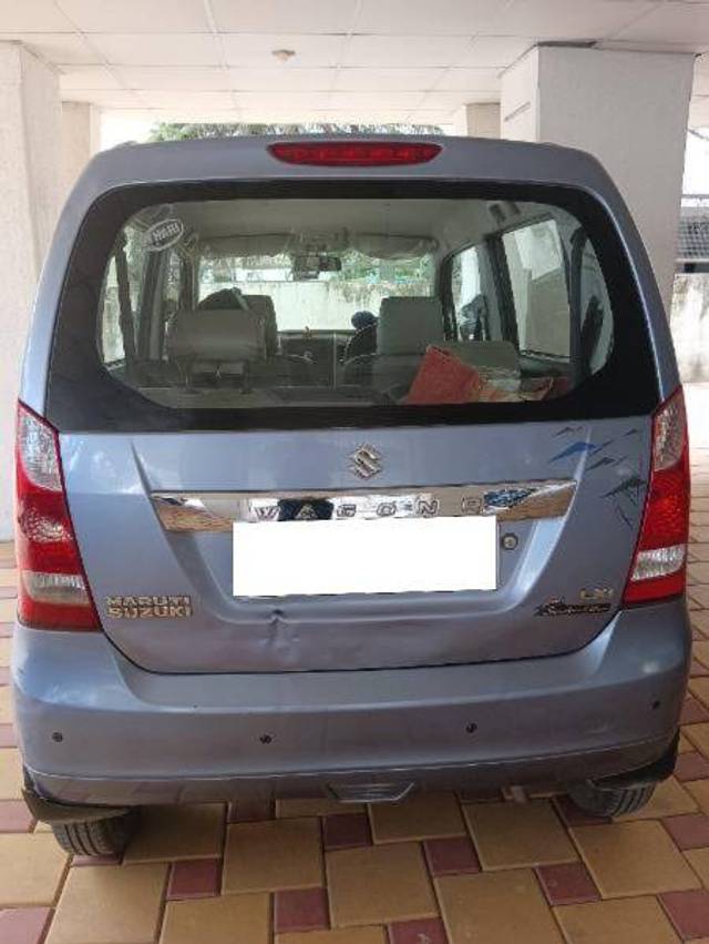 https://images10.gaadi.com/usedcar_image/4288046/original/806ac0f5822d6d369c75a5798774e5c4.jpg?imwidth=6401