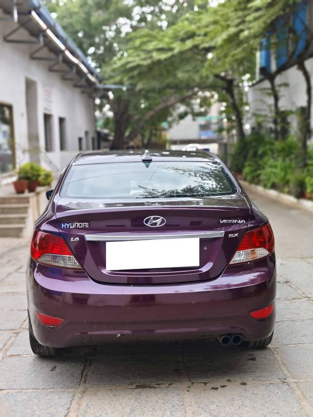 https://images10.gaadi.com/usedcar_image/4288161/original/processed_3b91f6726a37958596849985ba248ba5.jpg?imwidth=6402