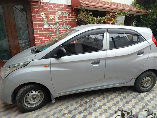 https://images10.gaadi.com/usedcar_image/4288183/original/processed_fa6664c4-991b-4ccb-8e58-5e76caa6dfe6.jpg?imwidth=6400