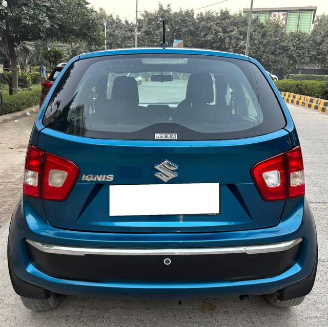 https://images10.gaadi.com/usedcar_image/4288187/original/processed_878efea0d7376d709170a6b8e1d54534.jpg?imwidth=6402