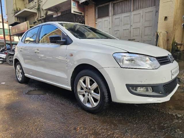 https://images10.gaadi.com/usedcar_image/4288253/original/processed_eb0478b7-915c-4591-9383-b5437061b09d.jpg?imwidth=6400