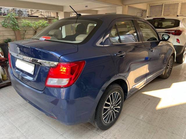 https://images10.gaadi.com/usedcar_image/4288260/original/processed_9d6a41d2f82d866bcbe46b01f1461fbb.jpg?imwidth=6401