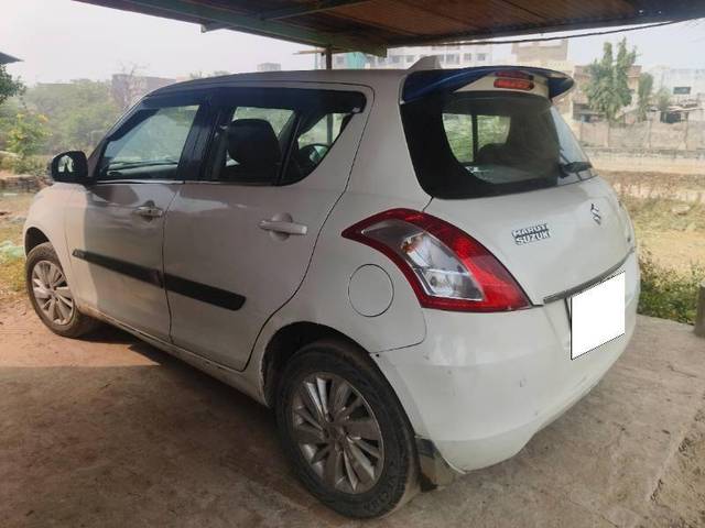 https://images10.gaadi.com/usedcar_image/4288276/original/2c7652acaa11b081ef881396cc5bcaf6.jpg?imwidth=6402