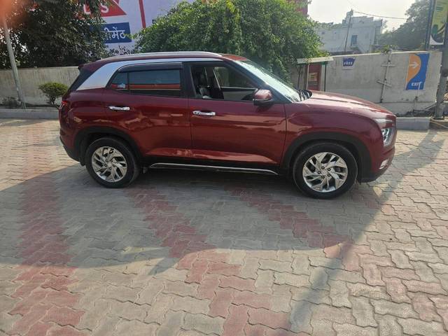 https://images10.gaadi.com/usedcar_image/4288286/original/processed_bf89246bc6d65072fe94a585bf7e6fc2.jpg?imwidth=6401