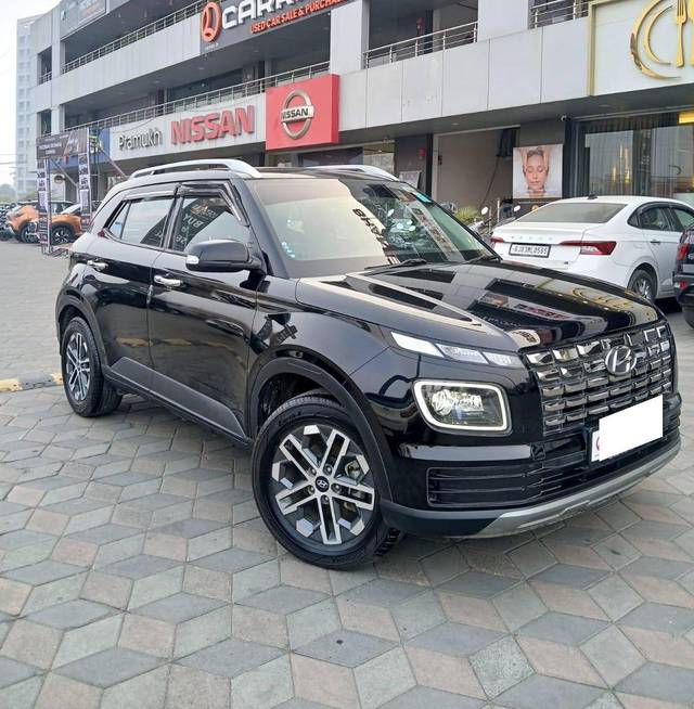 https://images10.gaadi.com/usedcar_image/4288369/original/processed_1ce6684a5284f97ad0bd04588aaf0763.jpg?imwidth=6400