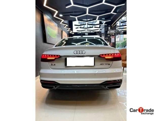 https://images10.gaadi.com/usedcar_image/4288402/original/processed_47cf7636db77e5d330a6599adeea1f43.jpg?imwidth=6401