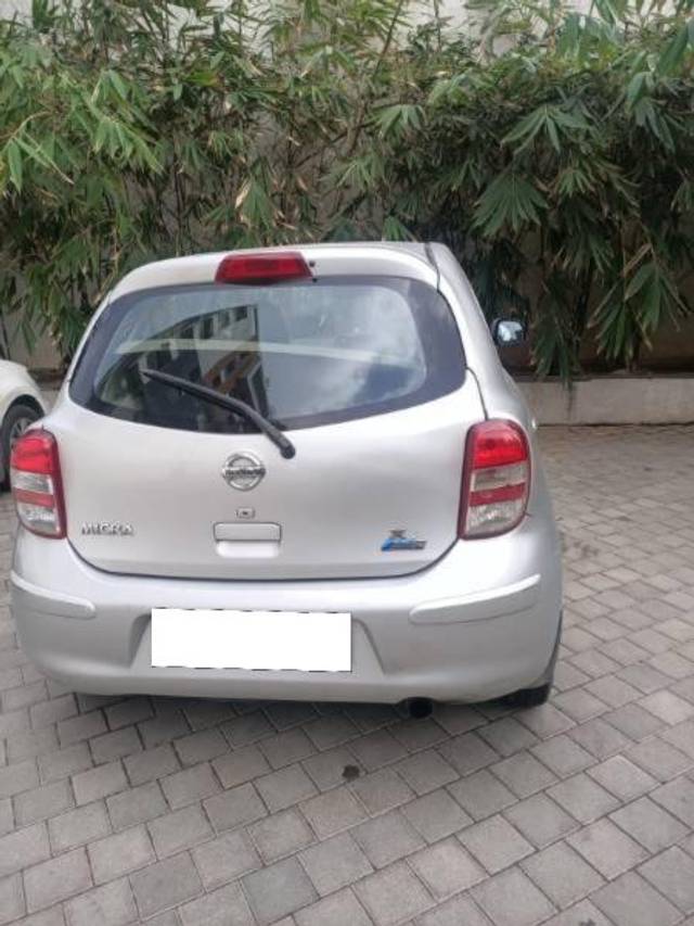 https://images10.gaadi.com/usedcar_image/4288447/original/processed_55a6fbb2-30b5-4d7a-83fd-eed7881c2339.jpeg?imwidth=6401