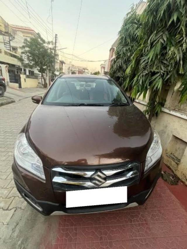 https://images10.gaadi.com/usedcar_image/4288458/original/processed_f646aa79-1e36-4a87-bdc9-196c7bc3ed83.jpeg?imwidth=6400