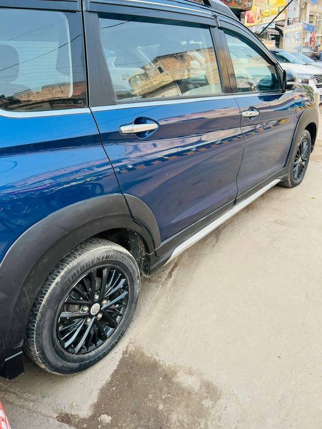 https://images10.gaadi.com/usedcar_image/4288516/original/processed_29b96a143be69175cdb86f6e428ff9b6.jpg?imwidth=6401