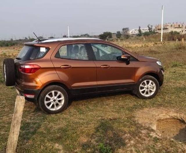 https://images10.gaadi.com/usedcar_image/4288633/original/processed_b5ff60bb-0b7e-4479-b7ed-695e613ac38c.jpg?imwidth=6400