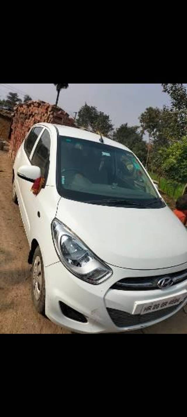 https://images10.gaadi.com/usedcar_image/4288672/original/processed_ed9475ef-05db-4311-8456-3b0038e2de1f.jpg?imwidth=6400