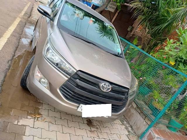 https://images10.gaadi.com/usedcar_image/4288745/original/processed_3aa8a3ef-e6d8-447d-b208-2fc37022966d.jpg?imwidth=6401