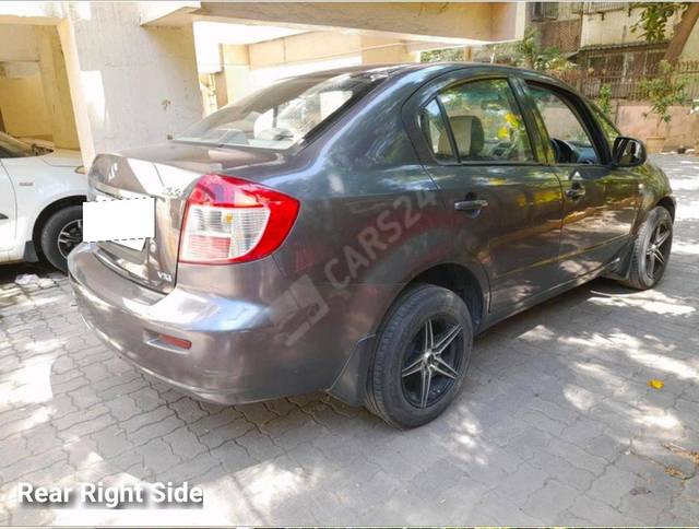 https://images10.gaadi.com/usedcar_image/4288751/original/processed_ad2fbe7000eac0b393245cffb1e23ee4.jpg?imwidth=6401