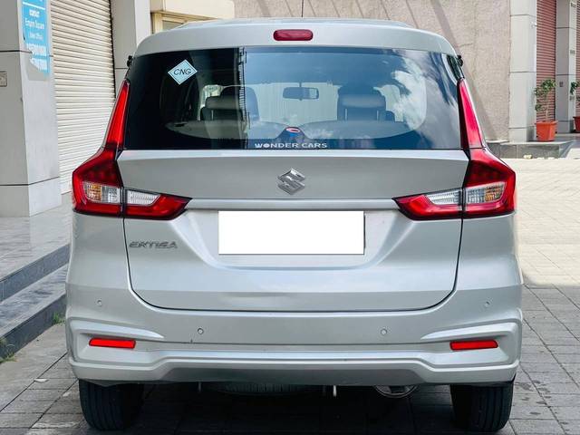 https://images10.gaadi.com/usedcar_image/4288804/original/processed_1f707c99a08270e6c170b1ea64090842.jpeg?imwidth=6402