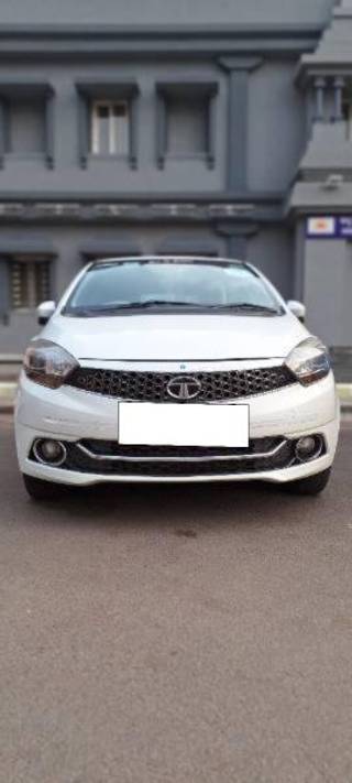 Tata Tigor 2017-2020 Tata Tigor 1.05 Revotorq XZ