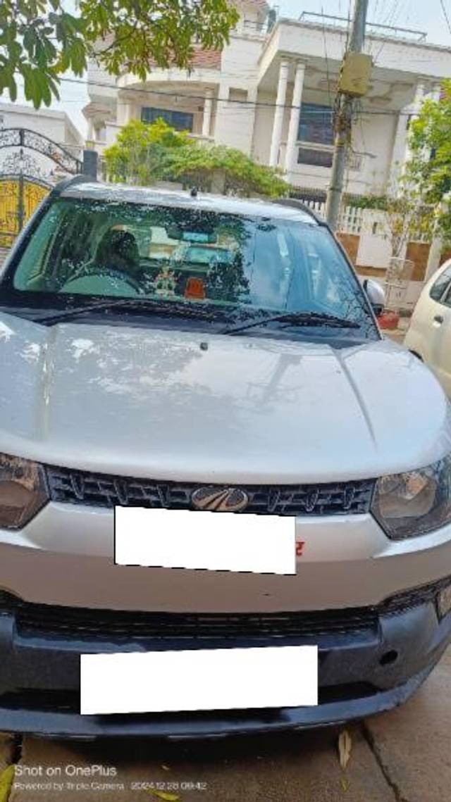 https://images10.gaadi.com/usedcar_image/4288858/original/processed_70414a64-22dd-46a2-9532-a86f251523ae.jpg?imwidth=6402