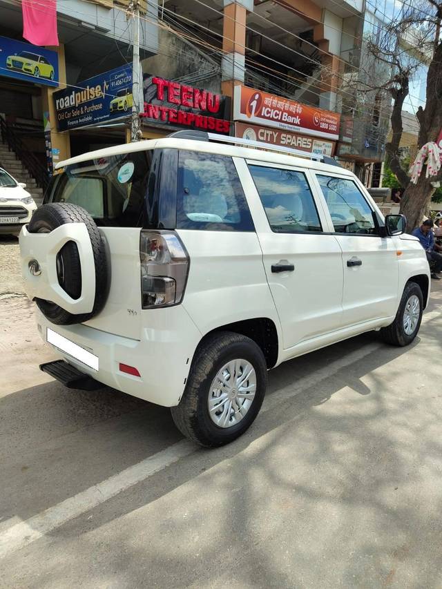 https://images10.gaadi.com/usedcar_image/4288889/original/processed_373b9b488936eaef2827bb8aa13c023c.jpg?imwidth=6401