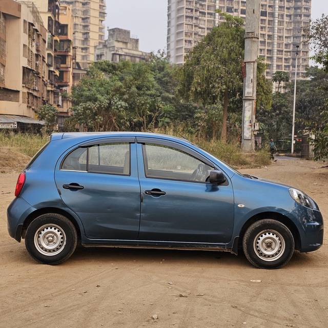 https://images10.gaadi.com/usedcar_image/4288892/original/fffdbbacac56089360dc1239cdfd00c5.jpg?imwidth=6401