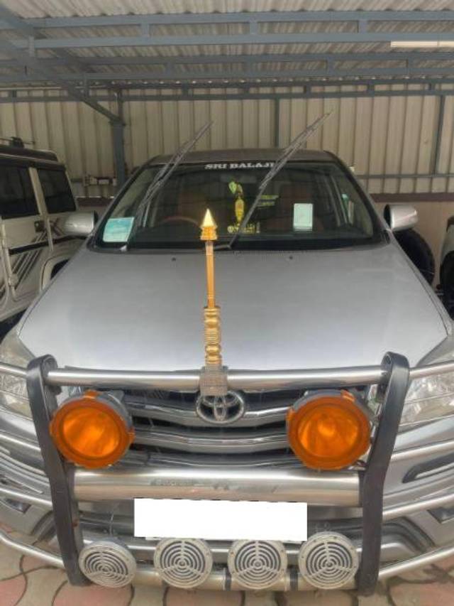 https://images10.gaadi.com/usedcar_image/4288928/original/processed_e16c2bdf-1c61-48fd-a278-d24b8a95cf01.jpg?imwidth=6400