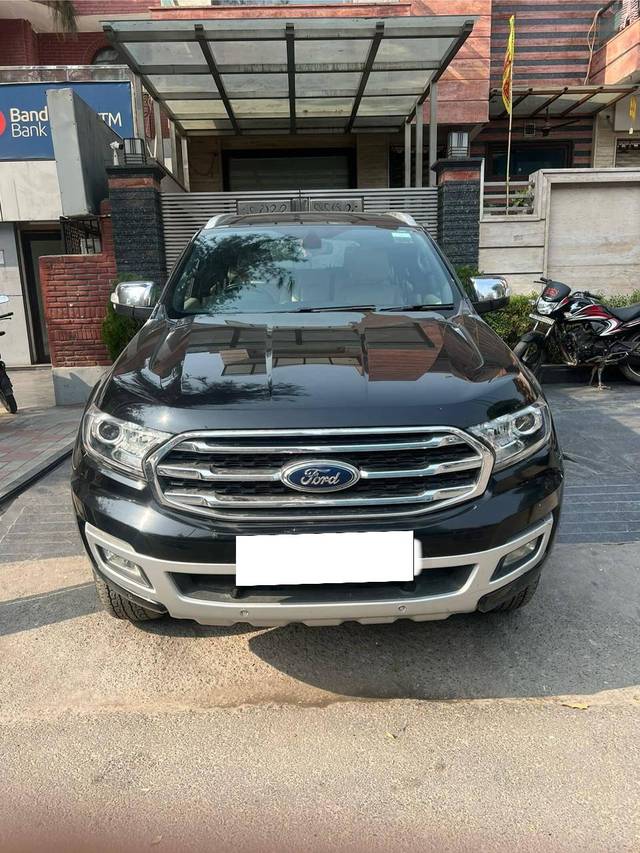 https://images10.gaadi.com/usedcar_image/4288977/original/processed_48e04ceadcb68da4fcc6658267af9c54.jpg?imwidth=6400