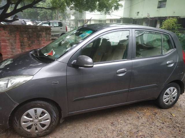 https://images10.gaadi.com/usedcar_image/4289035/original/014e50f8b77dd5fe49c488256c2e1490.jpg?imwidth=6402