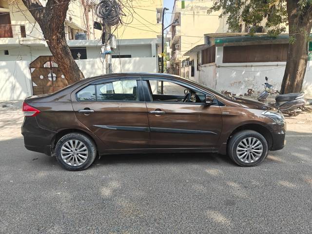 https://images10.gaadi.com/usedcar_image/4289075/original/8835de101f00797c11a6e5d4d863800c.jpg?imwidth=6401