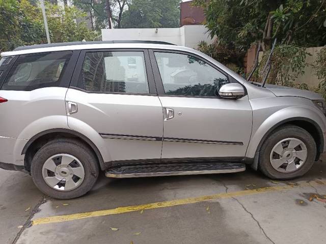 https://images10.gaadi.com/usedcar_image/4289097/original/f1d2869f323d84df07e5bd3e62fde22e.jpg?imwidth=6402