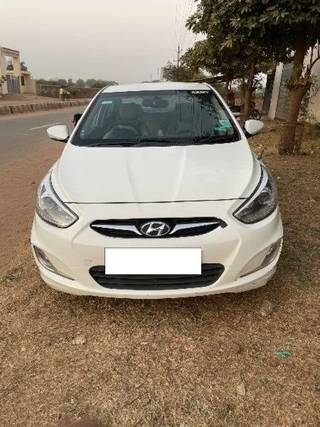 Hyundai Verna 2015-2016 Hyundai Verna 1.6 CRDi SX