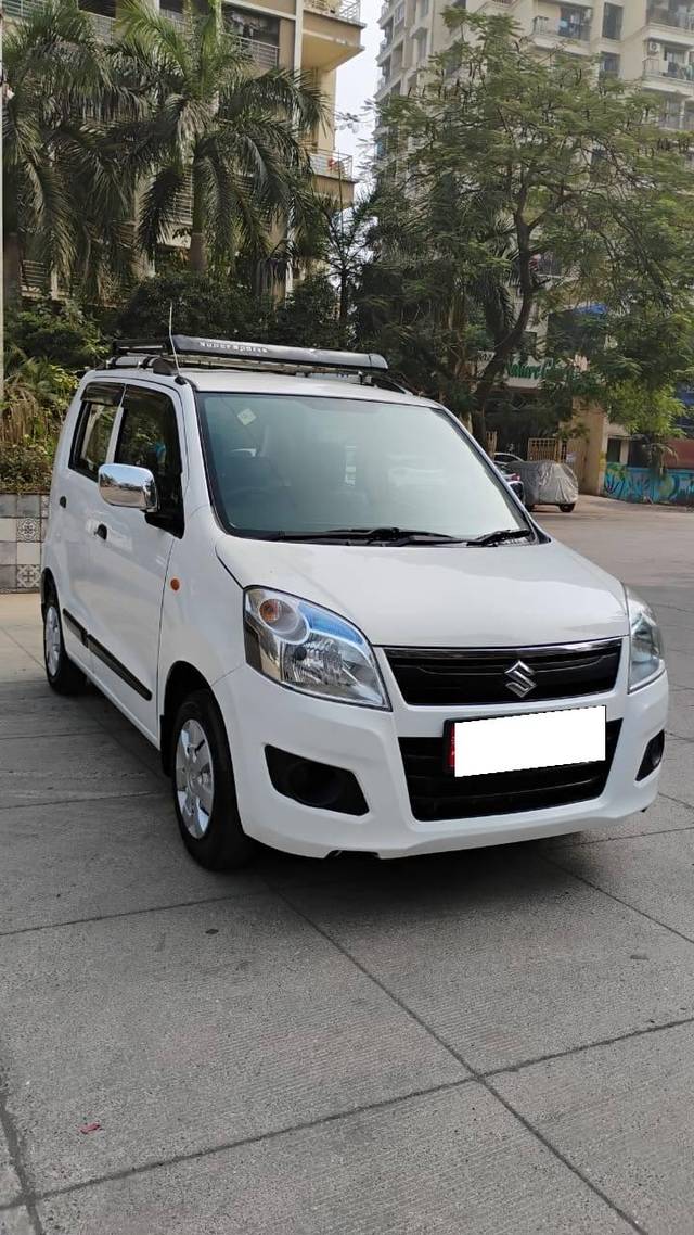 https://images10.gaadi.com/usedcar_image/4289195/original/processed_20774bbf137d7be626b6681b6a031406.jpg?imwidth=6400