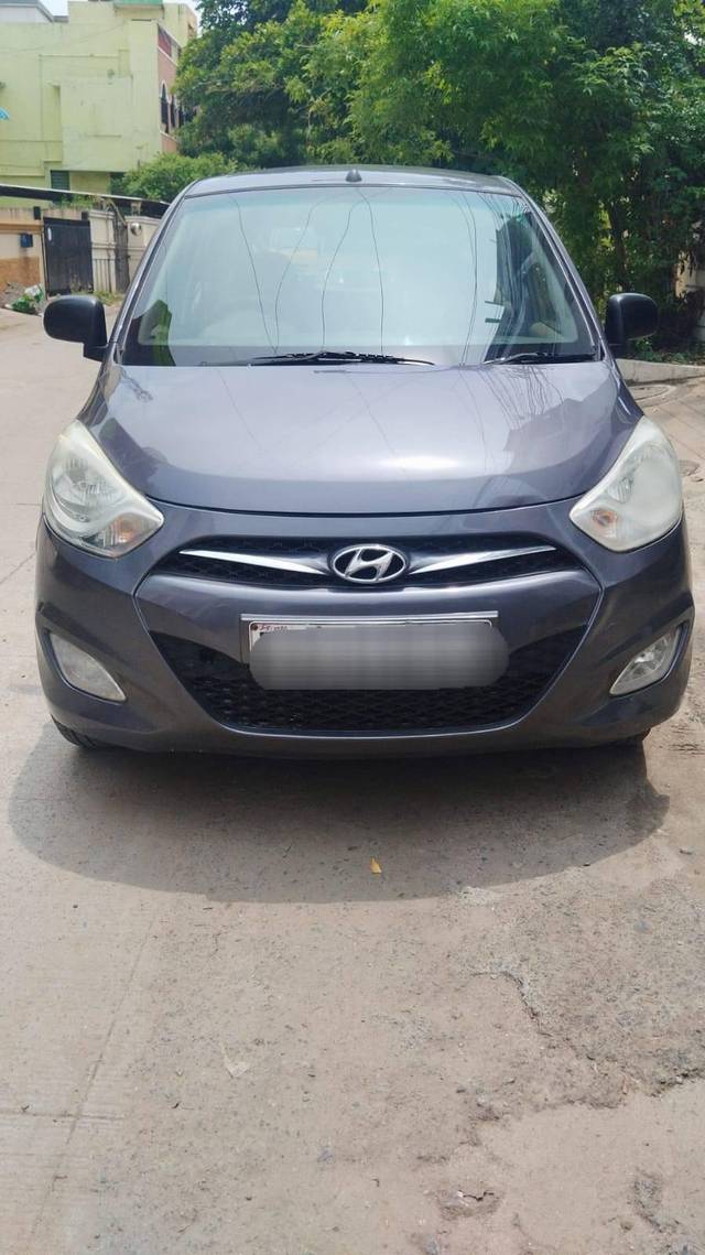 https://images10.gaadi.com/usedcar_image/4289201/original/processed_b14683aa85929581d606bcde929677da.jpg?imwidth=6400