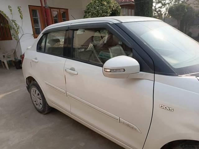 https://images10.gaadi.com/usedcar_image/4289299/original/processed_65afb4bf-cf8e-4840-87d1-c3e3a2ce2a08.jpeg?imwidth=6400