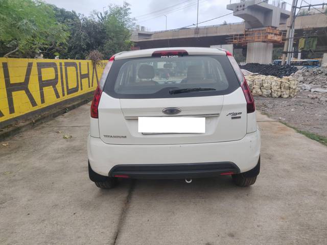 https://images10.gaadi.com/usedcar_image/4289335/original/processed_eba99e6e8a4bd244280bc6ddf4a1a024.jpg?imwidth=6401